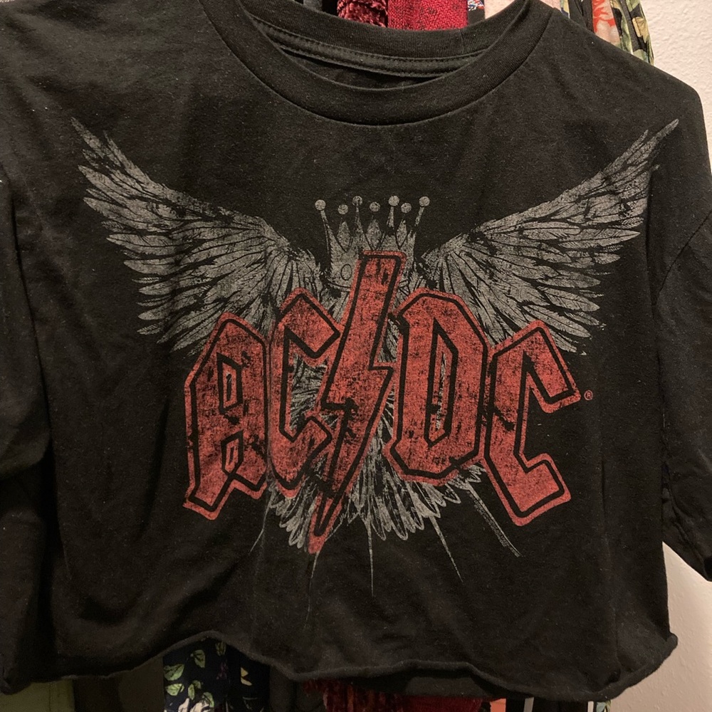 AC/DC CROPPED TEE